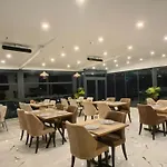 Airport Kumsal