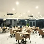 Airport Kumsal