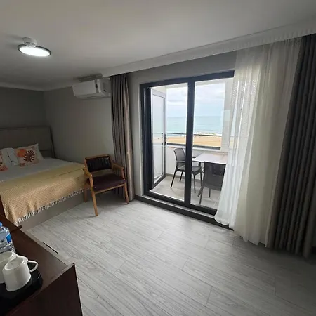 Airport Kumsal Hotell