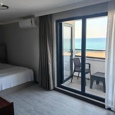 Airport Kumsal Hotell